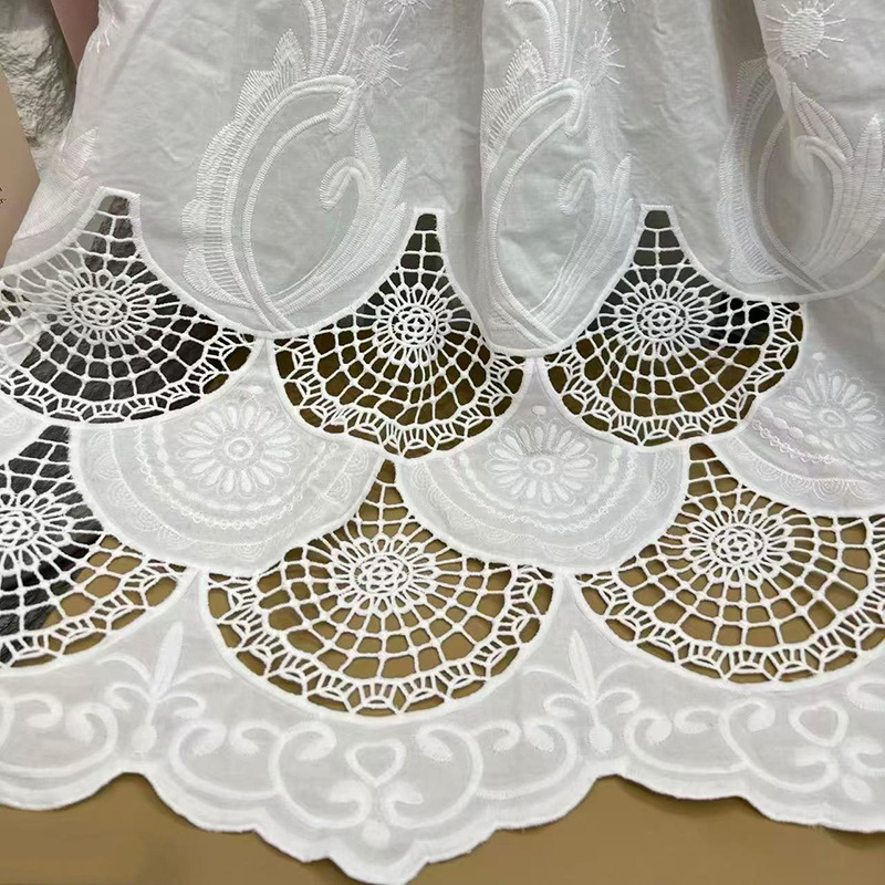 Witte borduurlace met oogjes,  - Sewing Eyelet Fabric recensie en prijs