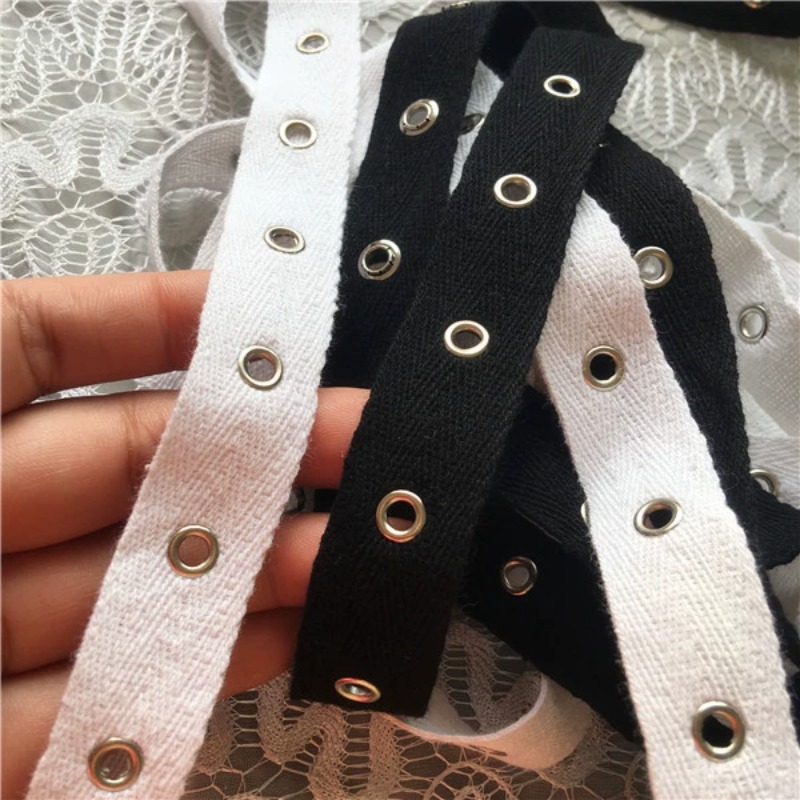 Zwart En Wit Katoen Webbing Me - Sewing Eyelet Fabric recensie en prijs